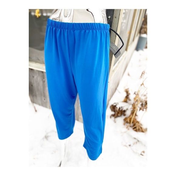 Blue Cropped Spandex Pants Athleisure - Picture 3 of 14